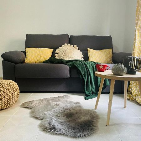 Cozy 2-Bedroom Serviced Apartment With Netflix Sagunto Zewnętrze zdjęcie